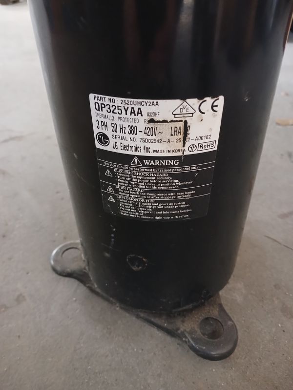 Компрессор ротационный LG QP325YAA