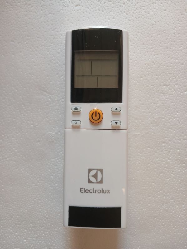 Пульт кондиціонера Electrolux YACIFBI оригінальний